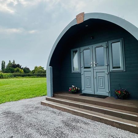 Welly Boot Pod Hotel Shenstone Buitenkant foto